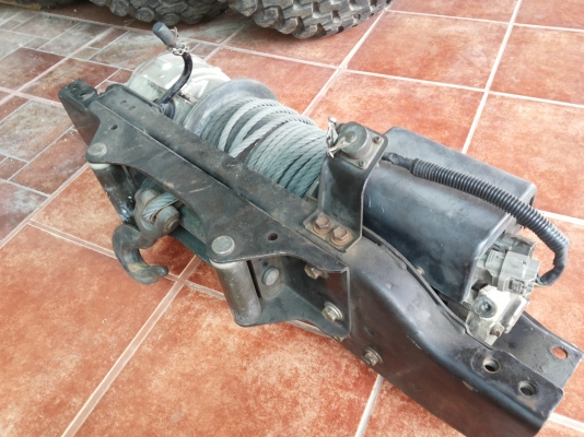 winch toyota 80 ราคา 35000 อุปกรณ์ครบ ติดต่อมาที่ 0816654579