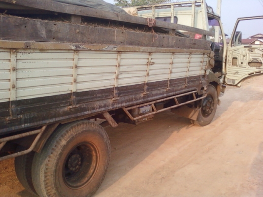 ขายรถบรรทุก HINO FC112A ยาว 4.30 พวงมาลัยเพาเวอร์ แอร์ เครื่องยนต์ 117 แซสซีใหญ่สวยทั้งเส้น