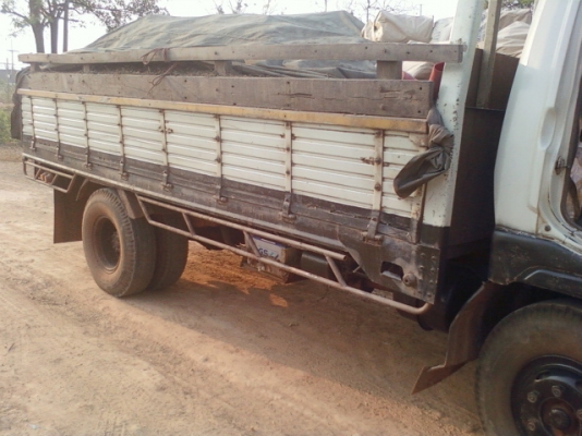 ขายรถบรรทุก HINO FC112A ยาว 4.30 พวงมาลัยเพาเวอร์ แอร์ เครื่องยนต์ 117 แซสซีใหญ่สวยทั้งเส้น