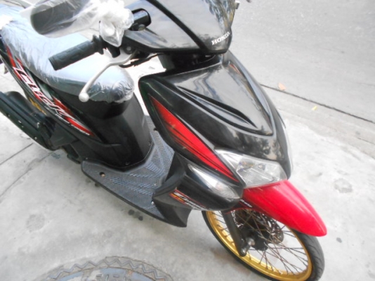 Honda-Click 110cc ราคาถูกๆครับ ชุดสีสวยๆ เข้ามาดูก่อนครับ