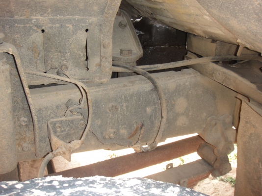 ขายสิบล้อหน้ายาวบรรทุกรถเกี่ยวข้าวเพลาเดียว เครื่อง 6BF1