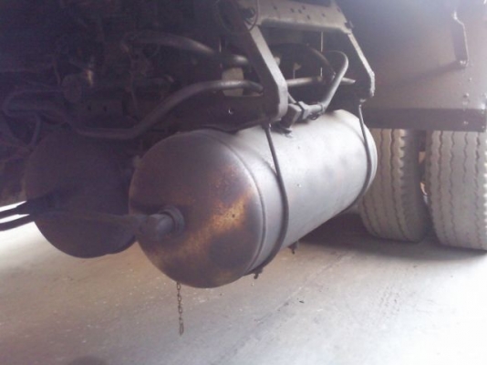 มิตซูFUSO195 รถล่องเพลาเดียว หรือจะทำเป็นสองเพลาก็ได้