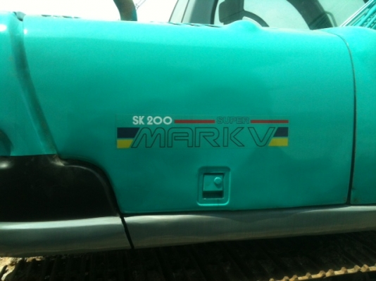 Kobelco sk200