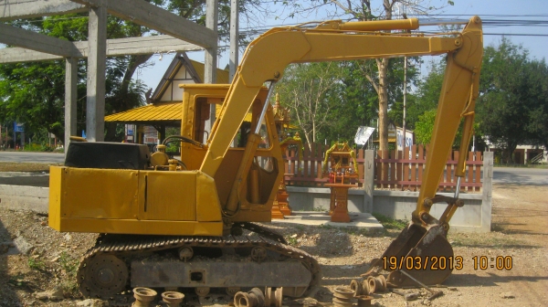 ฮิตตาชิ เที่ยบเท่าPC60 รถพร้อมทำงาน ราคาเทพๆ