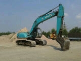 ขาย KOBELCO SK2O0M5 ซุปเปอร์ สภาพสวยพร้อมใช้ ติดต่อได้ที่คุณ อ๊อฟ พิจิตร 086-737-9991