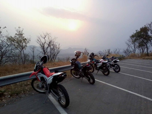 ขายวิบากทัวริ่ง Kawasaki KLE 250 สภาพสวยๆประกอบใหม่ วิ่งน้อย ลองดูครับ