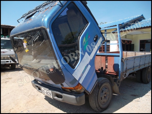 ขายด่วน รถบรรทุก 6 ล้อ ISUZU NPR 135 เทอร์โบ EURO-2 รถห้างแท้ สภาพสวยเดิมๆ พร้อมใช้งาน ราคาสุดคุ้ม ขายด่วน รถบรรทุก 6 ล้อ ISUZU NPR 135 เทอร์โบ EURO-2 รถห้างแท้ สภาพสวยเดิมๆ พร้อมใช้งาน ราคาสุดคุ้ม