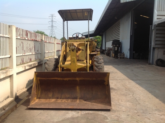 ขายรถตักลัอยาง KOMATSU JH30B ใช้งานได้ปกติ สีตัวรถตามสภาพ ขายรถตักลัอยาง KOMATSU JH30B ใช้งานได้ปกติ สีตัวรถตามสภาพ