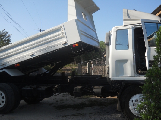 ขายรถหกล้อ ดั้ม อีซูซุ 145   ราคาต่อรองได้  ( ด่วน ลดราคาพิเศษ)