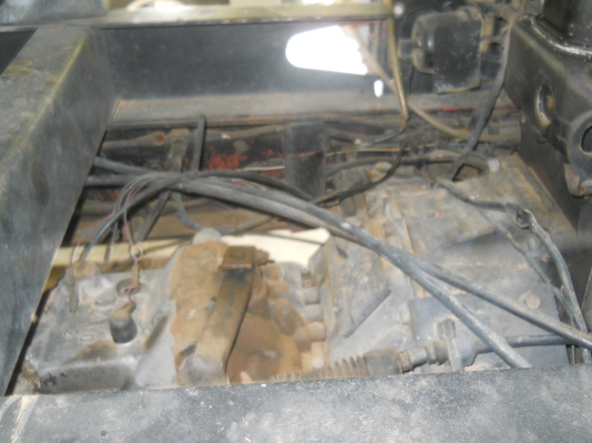 ขายรถหกล้อ ดั้ม อีซูซุ 145   ราคาต่อรองได้  ( ด่วน ลดราคาพิเศษ)