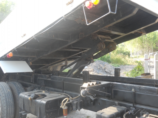 ขายรถหกล้อ ดั้ม อีซูซุ 145   ราคาต่อรองได้  ( ด่วน ลดราคาพิเศษ)