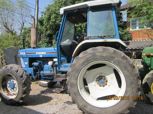 FORD 7810 4WD คานหน้า คาลาโล รถนอก FORD 7810 4WD คานหน้า คาลาโล รถนอก