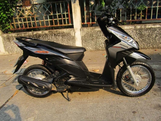 ยังไงก็ขาย click iปี52เครื่องดีเดิม ชุดโอนครบ