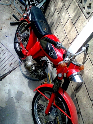 ขาย CD70 สีเพิ่งทำ  0925853265