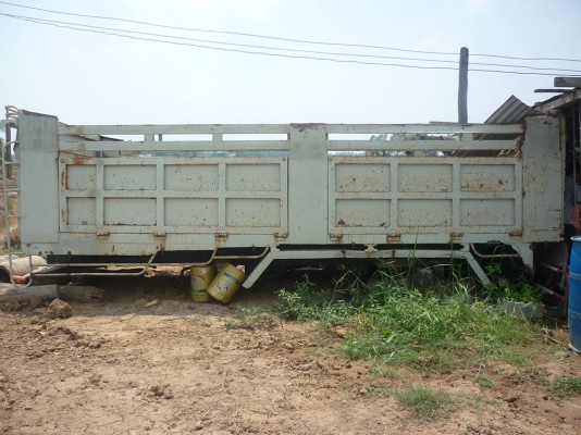 ขายกะบะเหล็ก 10 ล้อครบชุด