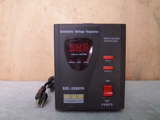 ขาย เครื่องป้องกันไฟตก ไฟเกิน Automatic Voltage Regulator SDC-2000VA