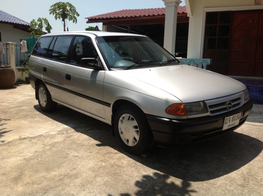 ขาย opel 1.6i astra ปี93 รถบ้าน เครื่องเดิม สภาพดี ขาย opel 1.6i astra ปี93 รถบ้าน เครื่องเดิม สภาพดี