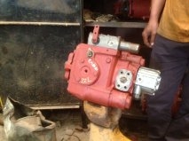 ของใหม่สินค้าOEM,ปั๊มและโรเตอร์ PV21,22,23 เปิดสั่งจองวันนี้ถึง วันที่6เมษายน2556คลิกดูราคา