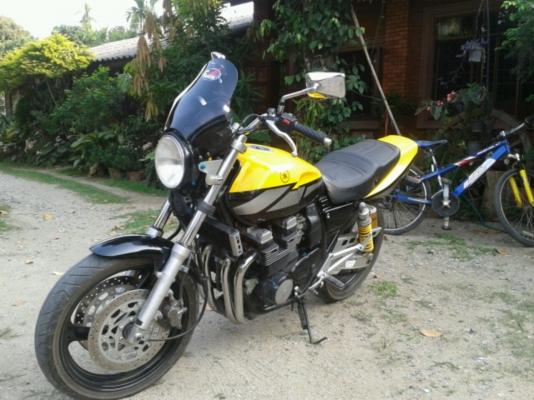 ขาย CBR 1100 Black Rird '98 และ XJR 400 '93 ขาย CBR 1100 Black Rird '98 และ XJR 400 '93