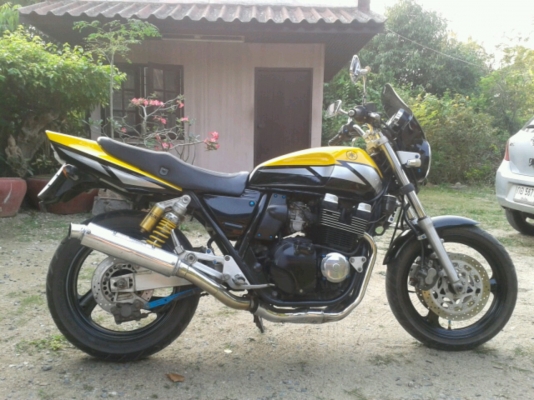 ขาย CBR 1100 Black Rird '98 และ XJR 400 '93 ขาย CBR 1100 Black Rird '98 และ XJR 400 '93