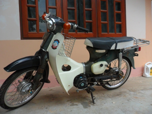 ขาย14900 โครงสีเดิมสวยๆ c50 หรือ แยกโครงขาย