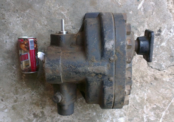 ขายถูกครับ ปั้มไฮดรอลิค พร้อมคอนโทรลในตัว แรงมหาศาล สภาพดีมาก ไม่เคยซ่อมมาก่อน แน่นมากครับ ของดีมาอีกแล้ว ใช้งานดั้มได้สบายๆครับ Made in Japan ครับ นครปฐม