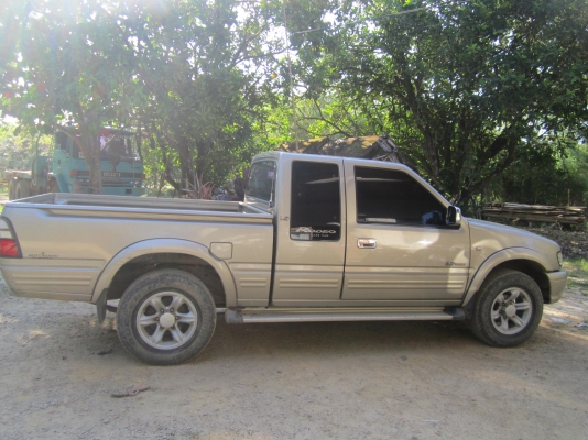 ขายดาวน์ ISUZU ดราก้อนอาย 4WD 3.0 turbo ปี 2001ใช้งานได้ปกติ ต้องการขายเพราะอยากได้ตอนเดียว ติดต่อ 087-2976734 นุ สงขลา