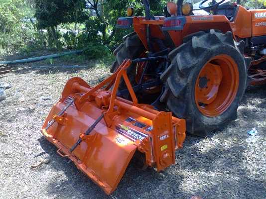 ขายรถไถ คูโบต้า L3408 สภาพสวยพร้อมใช้ังานได้ทันทีไม่ต้องซ่อม