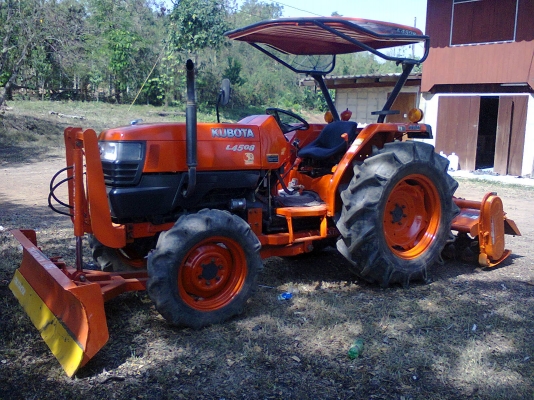 ขายรถไถ คูโบต้า L4508 ด่วน ใช้งานได้ทันทีเครื่องแรง สภาพสวย