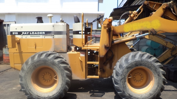 510-15982 รถตักล้อยาง KOMATSU รถจอดที่(csนวนคร)ครับ
