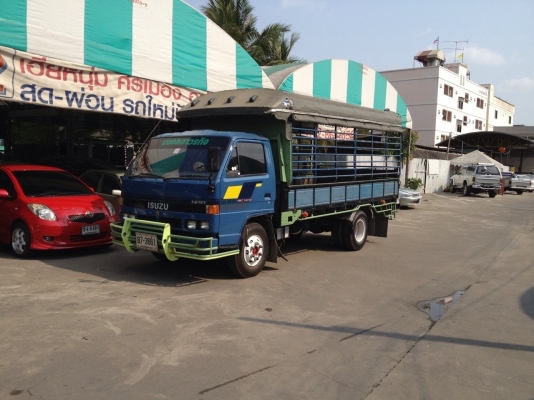 ISUZU NPR 115 hp กระบะคาร์โก้คอกเหล็ก ยาว 4.30 m รถสวย