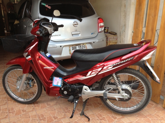 ขายด่วนHonda wave 125i สภาพใหม่