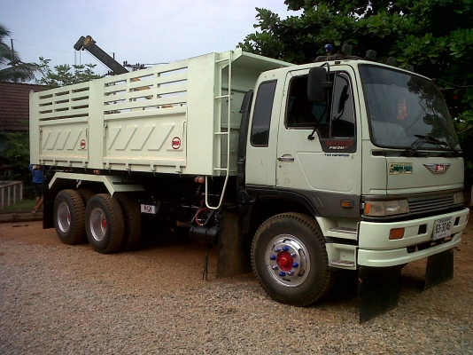 ขายด่วน 10 ล้อ สองเพลา พร้อมระบบพ่วง เเละคอกอ้อยรถตัด