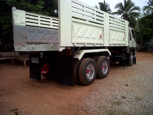 ขายด่วน 10 ล้อ สองเพลา พร้อมระบบพ่วง เเละคอกอ้อยรถตัด