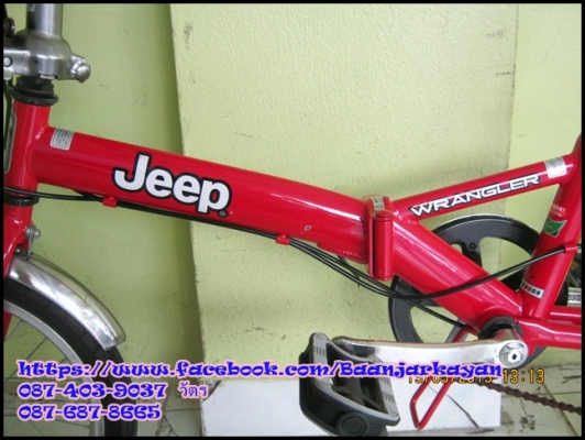 Jeep สีแดงสวยค่ะ