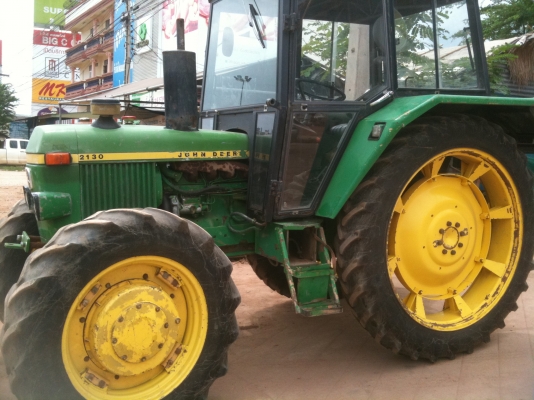 รถไถ 4wd jondeer