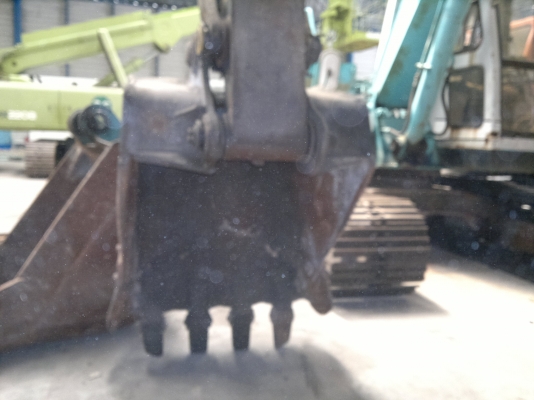 รถตักล้อยาง PW100-3 KOMATSU รถนอกนำเข้า ใช้งานได้เลยไม่เคยใช้ในไทย ใช้งานน้อย 1163 ชม. ราคาถูกครับ ติดต่อ มานะ 085-9049669