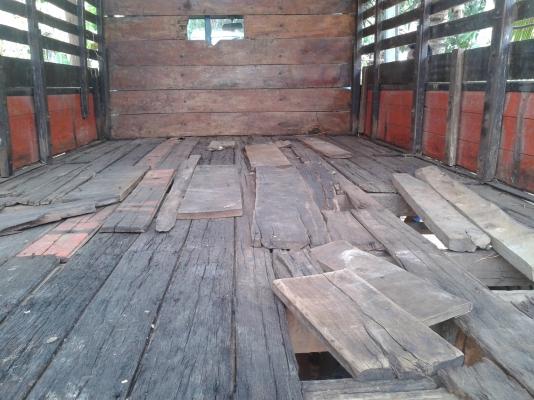 ขาย 6 ล้อ ISUZU NPR 110 (4BD1ฝาดำ) ยางดี 6 เส้น พร้อมโอน พร้อมใช้