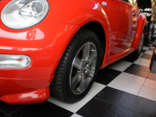 2013 VOLKSWAGEN, BEETLE 2.0