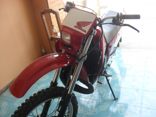 ขายมอไซร์honda crm250  -ขาย27000บาทราคานี้ยังไม่มีคนซื้ออิกหรือ