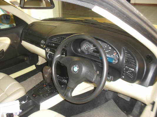 ขอเงินคืน60000บาททำสัญญา1ปีเปลี่ยนสัญญส่ง14000บาท