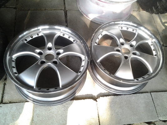 18 วีโก้  5รู114  มีคู่เดี่ยว