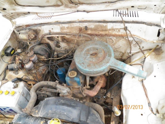 ขาย Datsun 720  สี่ขอแห้งๆบางๆ เอกสารครบ รถอยู่ กทม