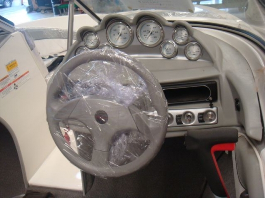 !!ลดพิเศษช่วงโปรโมชั่นเรือ BAYLINER 185 ปี 2012!! !!ลดพิเศษช่วงโปรโมชั่นเรือ BAYLINER 185 ปี 2012!!