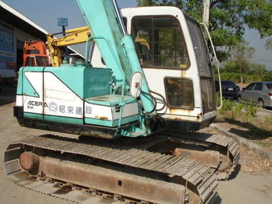 ถึงไทยแล้ว Kobelco SK60-1 (mark III) สภาพสวย นำเข้าจากญี่ปุ่น ถูก ๆ เลย นะครับนะ