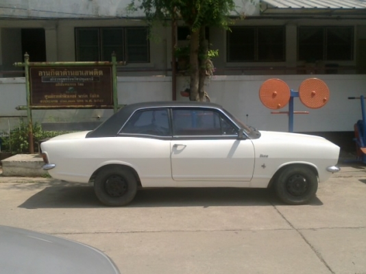 ขายสิบล้อพื้นเรียบ
