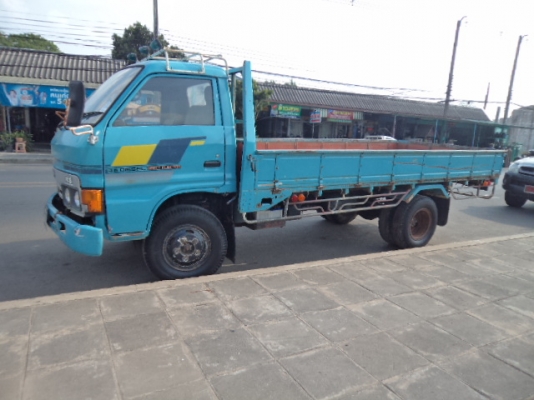 ขายรถ6ล้ออีซูซุKSยกหัวได้ เครื่อง100แรง สภาพสวยราคาถูกๆพร้อมใช้งานคับ