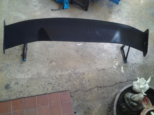 ขายสปรอยเลอร์หลังติดรถมาครับ