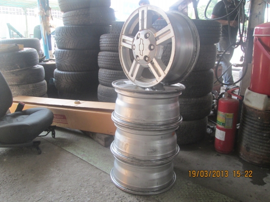 ขายแม็ก ติดรถ เชฟโรแล็ตโีคโรลาโด 6 รู สภาพไม่เคยซ่อม 4วง ขายแม็ก ติดรถ เชฟโรแล็ตโีคโรลาโด 6 รู สภาพไม่เคยซ่อม 4วง