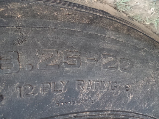 ขายรถฮีโน่6ล้อKLดั้ม สภาพดี พร้อมใช้งานคับ